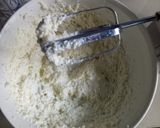 Foto langkah ke 7 dari resep Korean Garlic Cheese Cream Bread.