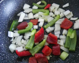 Foto del paso 2 de la receta: Tofu guisado con alubias rojas