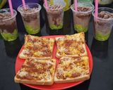 Foto langkah ke 6 dari resep Pizza Roti tawar simple...enak.