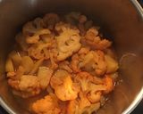 Foto del paso 3 de la receta: Patatas con coliflor a lo pobre