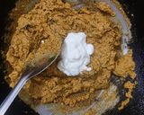 A picture of step 6 of Paneer korma.