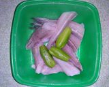 Foto langkah ke 1 dari resep Ikan lumi asam pedas.