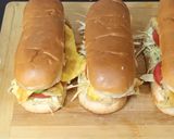 A picture of step 12 of Anday Wala burger.