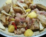 Foto del paso 3 de la receta: Papas con costillas