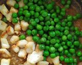 A picture of step 3 of Matar paneer biryani.