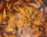 कच्चे आम की खट्टी मीठी चटनी (kacche aam ki khatti meethi chutney recipe in Hindi) रेसिपी चरण 3 फोटो