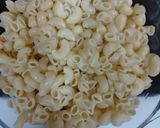 A picture of step 4 of Chicken tikka creamy cheesy macaroni/indo Italian style.