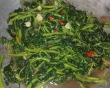 Foto langkah ke 2 dari resep Tumis Bayam Terasi.