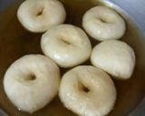 Foto langkah ke 6 dari resep Eggless Donuts a.k.a Donat Tanpa Telur.