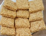 صورة لخطوة 8 من وصفة سمسمية بالعسل