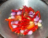 Foto langkah ke 2 dari resep 355. Sambal Ikan Asin Peda.