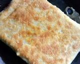 Foto langkah ke 8 dari resep Martabak Telur Teflon.