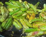 A picture of step 2 of Lasooni Tendli.