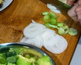 Foto del paso 2 de la receta El guacamole de Gladys 🇵🇪