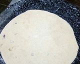 A picture of step 5 of Aachari Paneer Paratha.