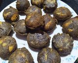 A picture of step 5 of Kuttu ke pakode.