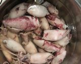 Foto langkah ke 1 dari resep Tumis Cumi Asin.