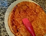 Une image de l'étape 12 de Galette des rois aux noisettes 🌰façon grand mère 🍵.