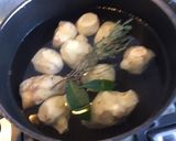 Une image de l'étape 2 de Gratin de topinambours et carottes à la saucisse du Jura.
