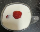 A picture of step 3 of 🍓 Strawberry 🍓 Cream.