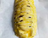 Foto langkah ke 5 dari resep Picnic Roll.