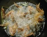 รูปขั้นตอนการทำที่ 3 ของ ปีกไก่ทอดเกลือ