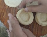 A picture of step 7 of Donuts bowl.