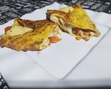 Foto del paso 6 de la receta: Omelette de cebollas caramelizadas, zanahoria y choclo..