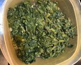 A picture of step 4 of Palak salan.