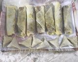 A picture of step 7 of Chicken samosas n rolls.