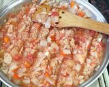 Foto del paso 10 de la receta: Tarta de atún (con tomate) 🥮
