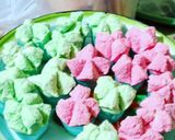 Foto langkah ke 7 dari resep Bolu kukus mekar bgt pakai papercup.