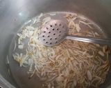 A picture of step 4 of Chicken pulao.