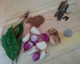 Foto langkah ke 1 dari resep Soto Balungan khas Jogja.