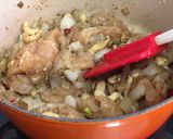 Foto del paso 2 de la receta: Curry de pollo rápido y sencillo con anacardos, leche de coco y