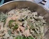 A picture of step 5 of Rani Palak Cheese Pakora.