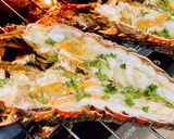 รูปขั้นตอนการทำที่ 3 ของ กุ้งมังกรอบเนยกระเทียม (ตัวเป็นๆ)