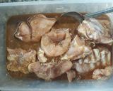 Foto langkah ke 1 dari resep Ayam Goreng Terasi.