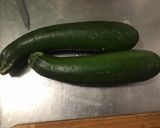 Une image de l'étape 4 de Pommes de terre et courgettes au bouillon de chapon.