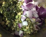 A picture of step 3 of Hara Bhara veg kabab (tuver, peas & spinach).