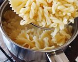 # 24 04 08  "Munch a konyhámból" tonhalfilé, tészta, zöldborsó, reszelt citromhéj recept fázis 1 fotója