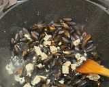 Une image de l'étape 5 de Moules roquefort.