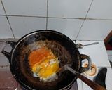 Foto langkah ke 4 dari resep Pokcoy Telur Tumis.