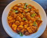A picture of step 4 of Soya Chunks and Cauliflower Masala (High protein, nutritious).