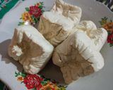 Foto langkah ke 1 dari resep Tahu Bulat Sederhana.