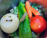 Foto del paso 5 de la receta: Garbanzos con acelgas en crema de verduras