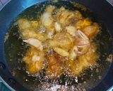 Foto langkah ke 3 dari resep Ayam Goreng Bawang Putih (Metode Marinasi).