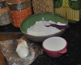 A picture of step 1 of Flat  Naan  Bread نان تافتون.