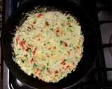Foto del paso 3 de la receta: Pastel de papas, vegetariano!♻️♻️🥔🥔🧀🥚🫑🌶