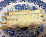 Foto del paso 4 de la receta: Espárragos con pavo gratinados con mahonesa🦃